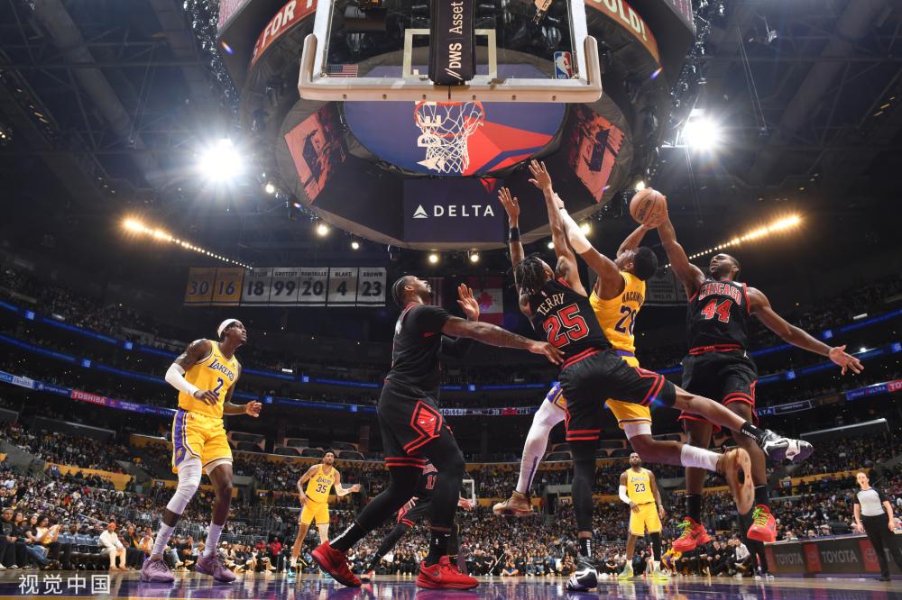 连追两球的 连追两球的